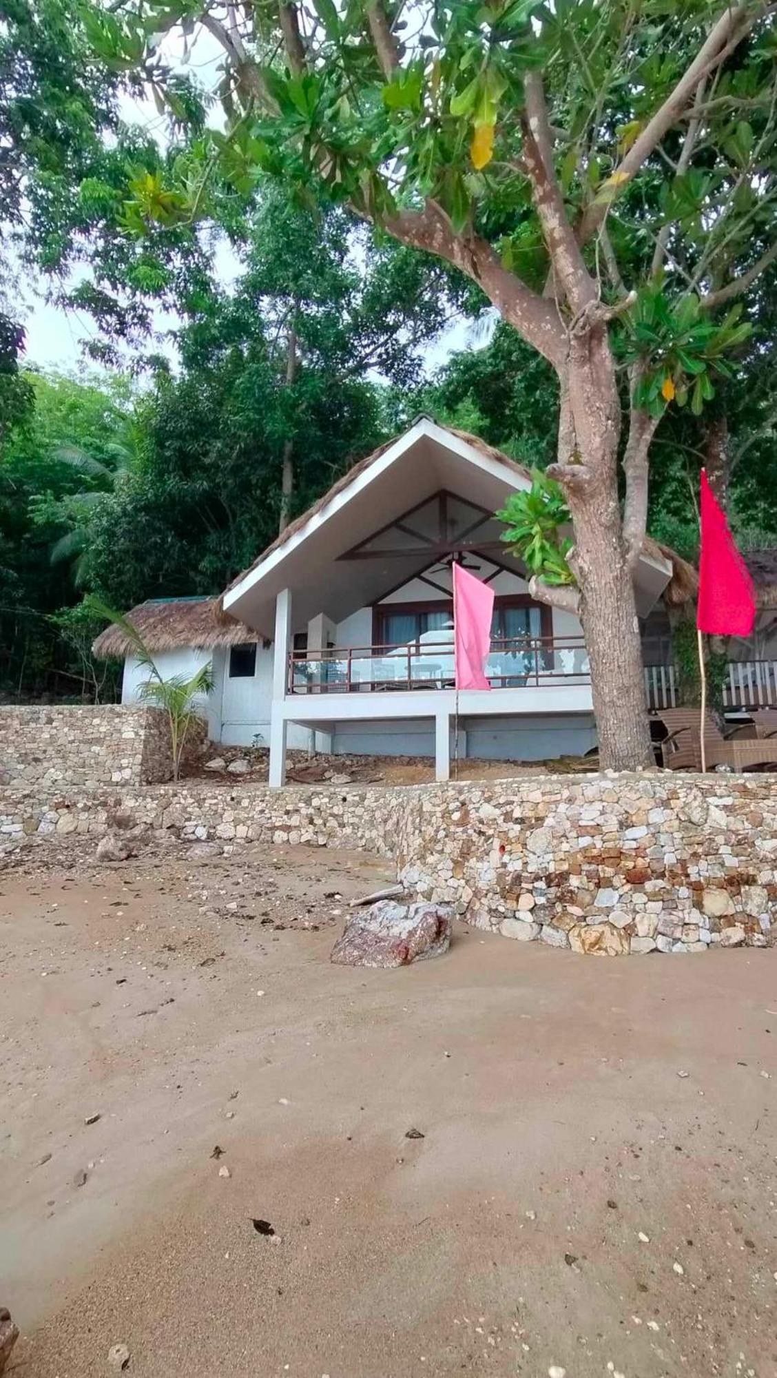 Alam Indah Beach Resort Busuanga Exterior foto